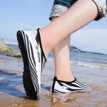 1 Pair Men Women Beach Shoes Outdoor Swimming Aqua Shoes Water Adult Unisex Flat Soft Seaside Shoes Walking Lover yoga Shoes #E0